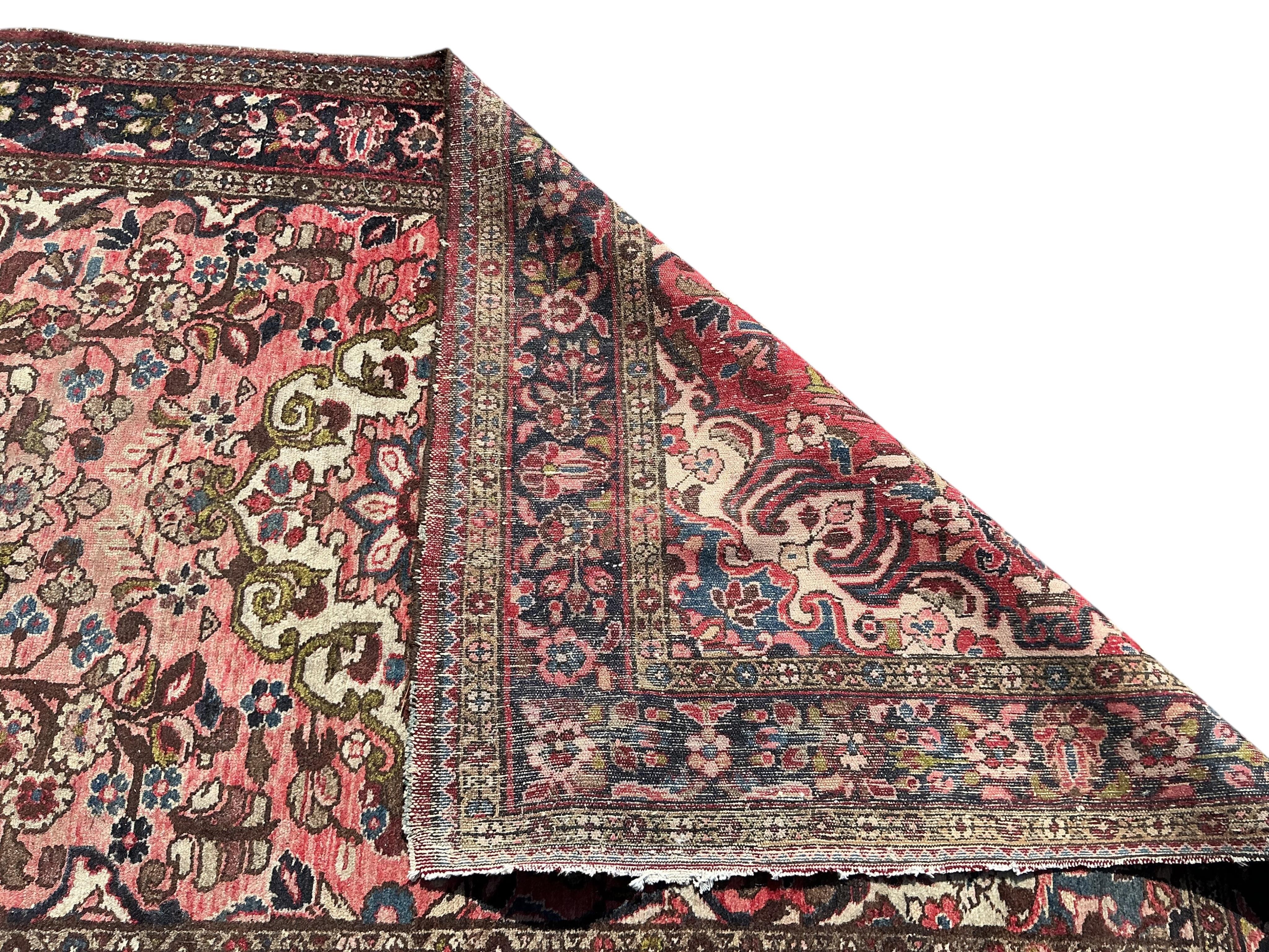 A Heriz carpet, 210 x 145cm
